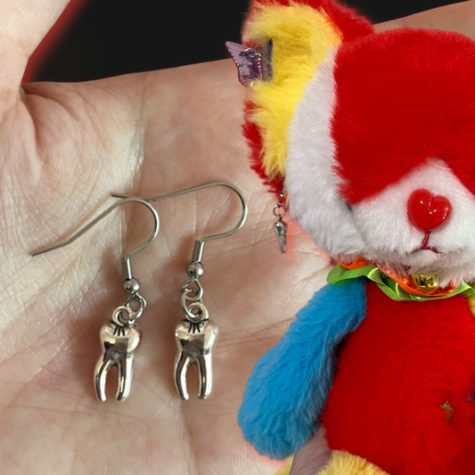TEETH TEETH TEETH - Earrings